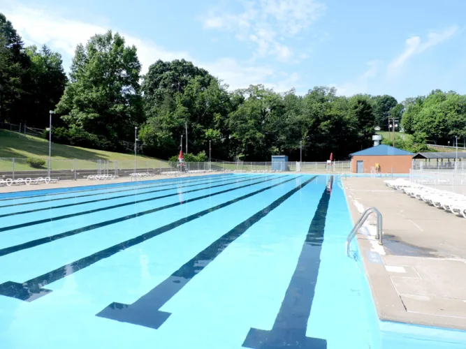 Weirton Park Board continues discussion on Starvaggi Pool future